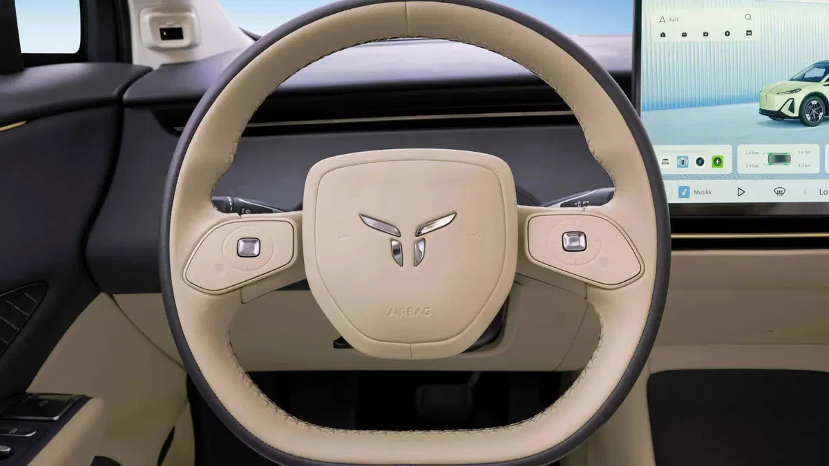 Hongqi EHS5: il SUV elettrico cinese che conquista l’Europa al Salone di Monaco 2025 (12)