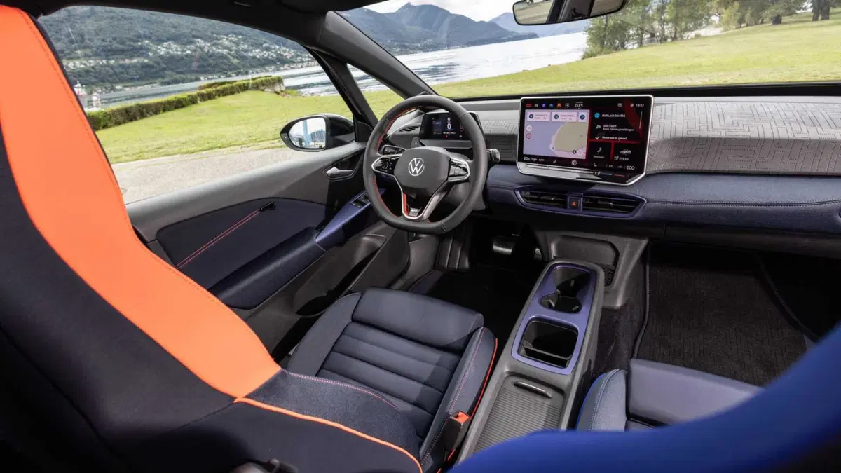 Volkswagen ID.3 79 kWh GTX Fire+Ice 326cv (4)