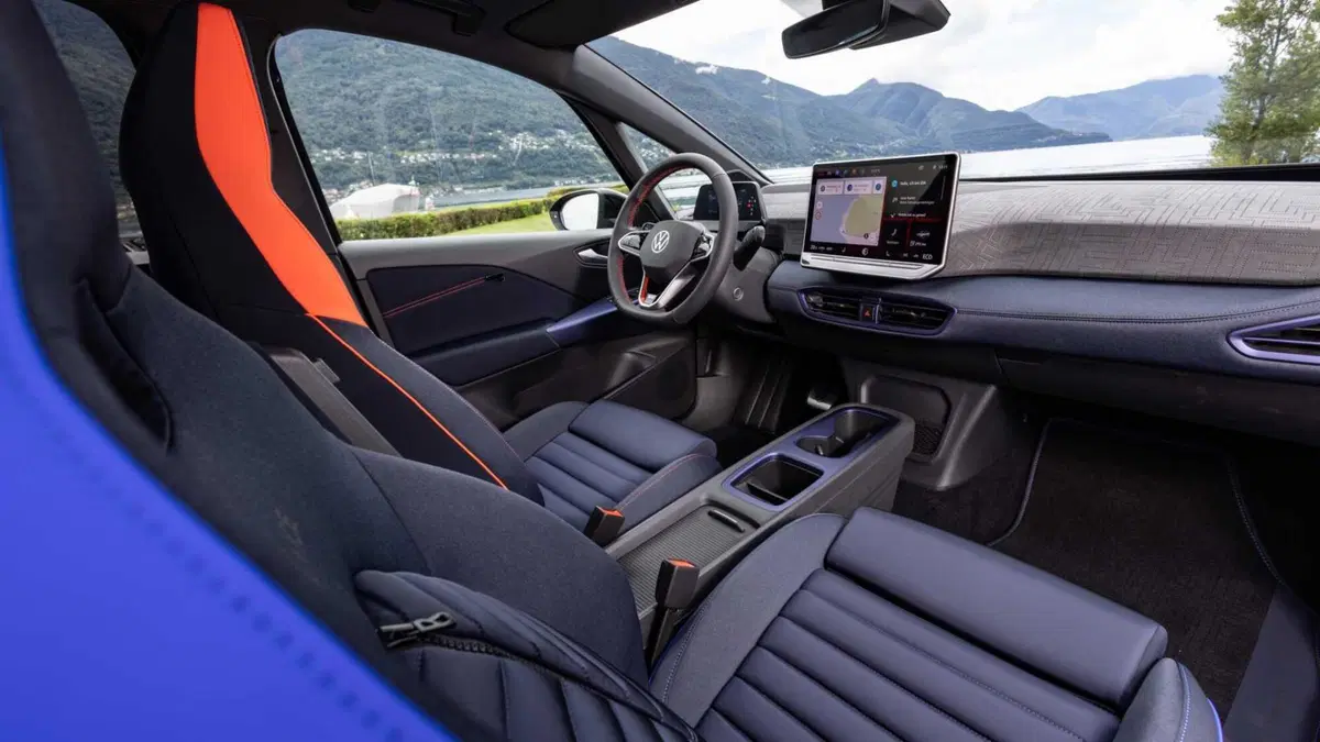 Volkswagen ID.3 79 kWh GTX Fire+Ice 326cv (5)