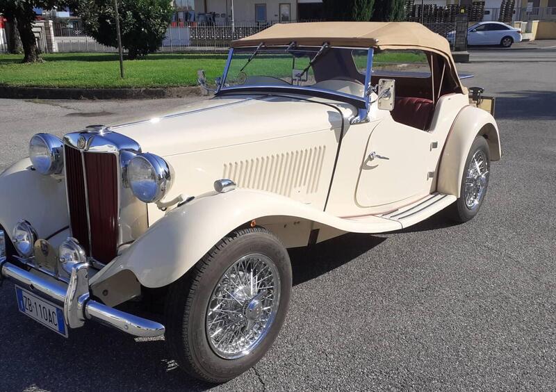 Mg TD midgetd'epoca del 1953 a Viadana