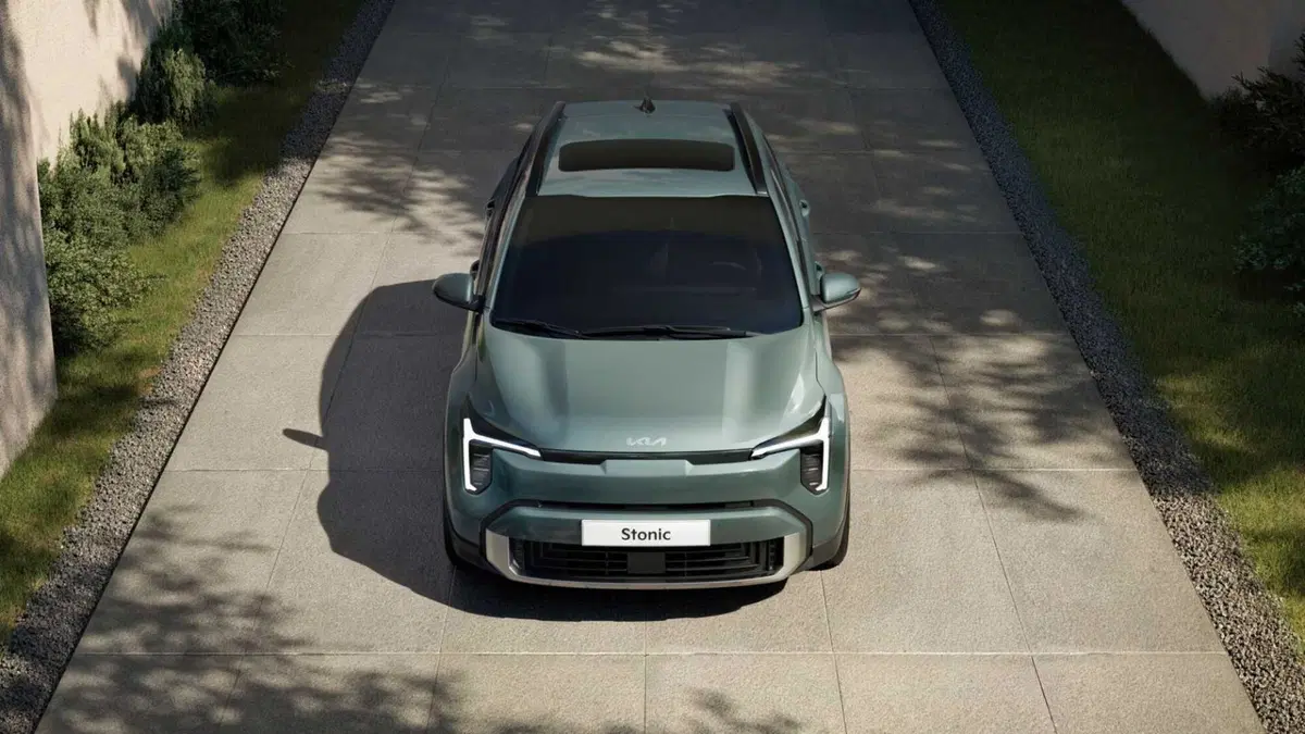 Nuova Kia Stonic 2025: il crossover compatto che ridefinisce le regole del segmento B (4)