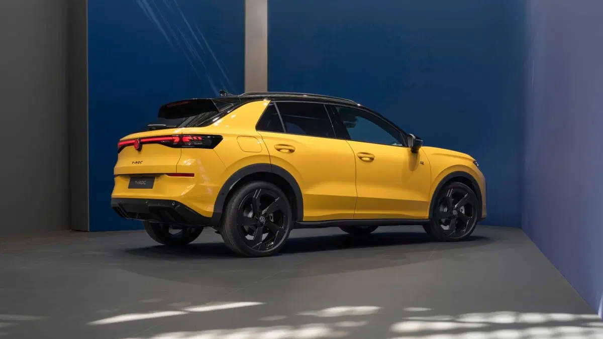 Volkswagen T-Roc 1.5 tsi hybrid R-Line 136cv (4)