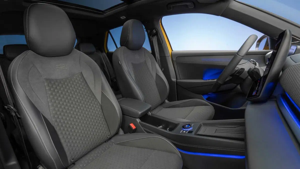 Volkswagen T-Roc 1.5 tsi hybrid R-Line 136cv (10)