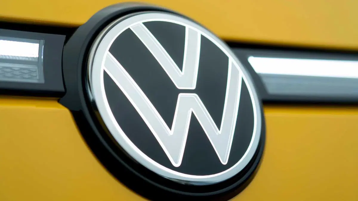 Volkswagen T-Roc 1.5 tsi hybrid R-Line 136cv (17)