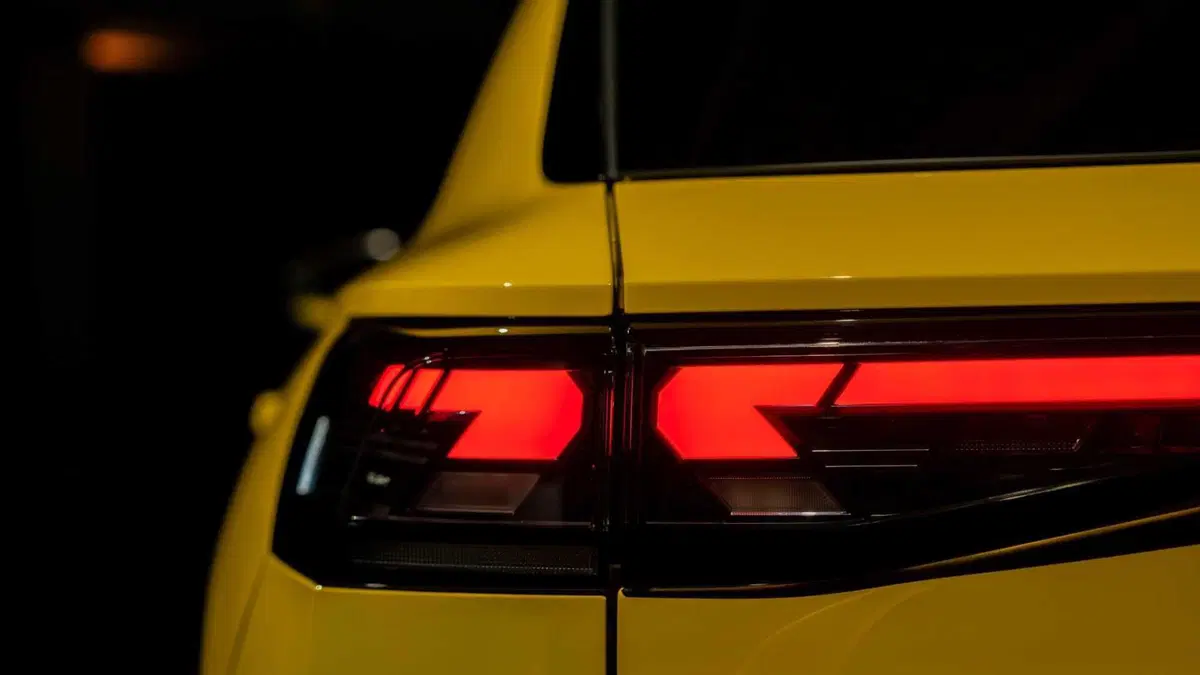 Volkswagen T-Roc 1.5 tsi hybrid R-Line 136cv (18)