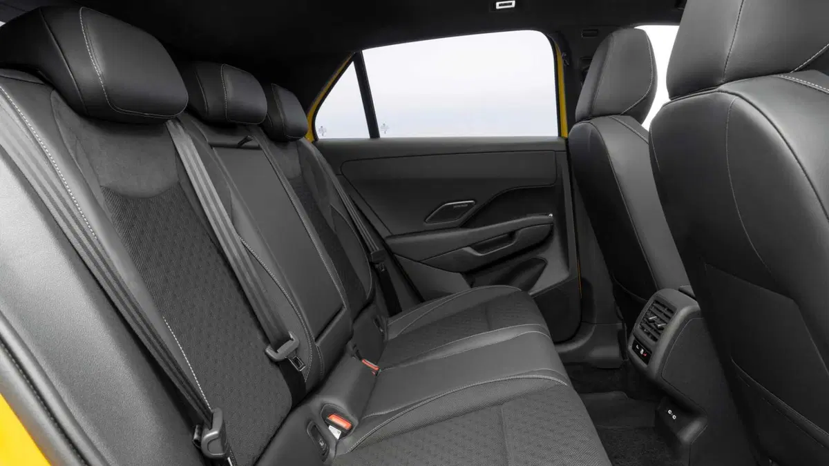 Volkswagen T-Roc 1.5 tsi hybrid R-Line 136cv (11)