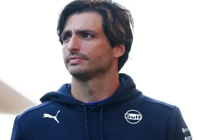 F1. Carlos Sainz scagionato, il contatto con Lawson in Olanda era solo incidente di gara. Punti sulla superlicenza restituiti