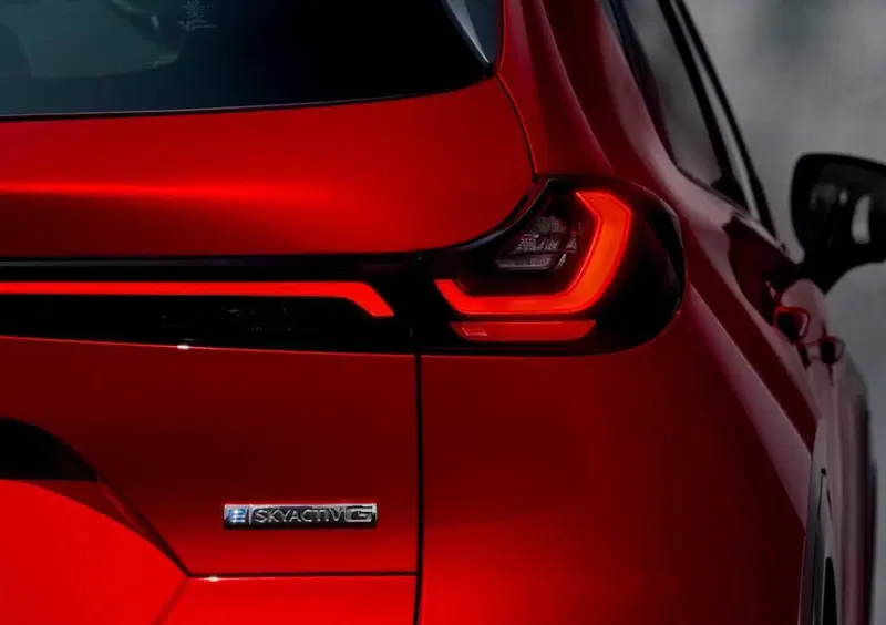 Mazda CX-5 (2025-->>) (27)
