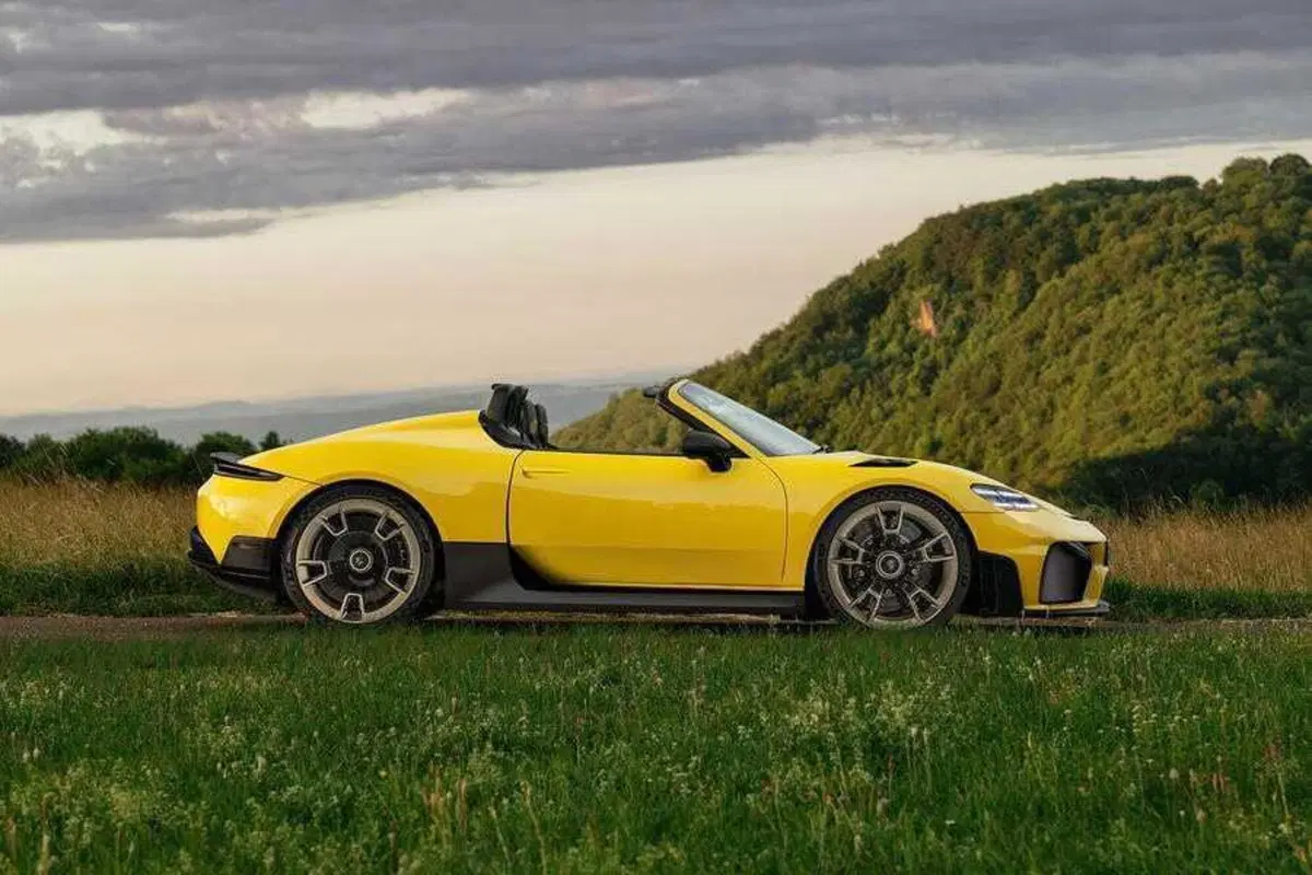 Porsche non torna indietro: Boxster e Cayman saranno solo elettriche (4)