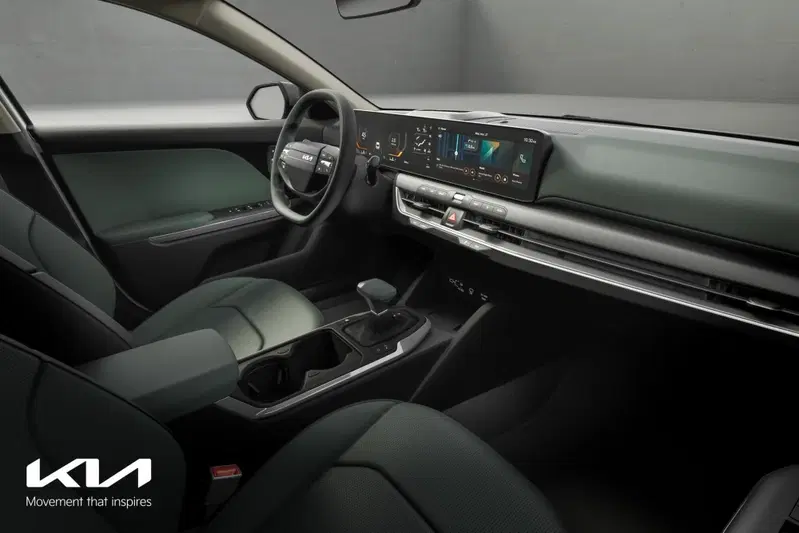 Interni KIA K4