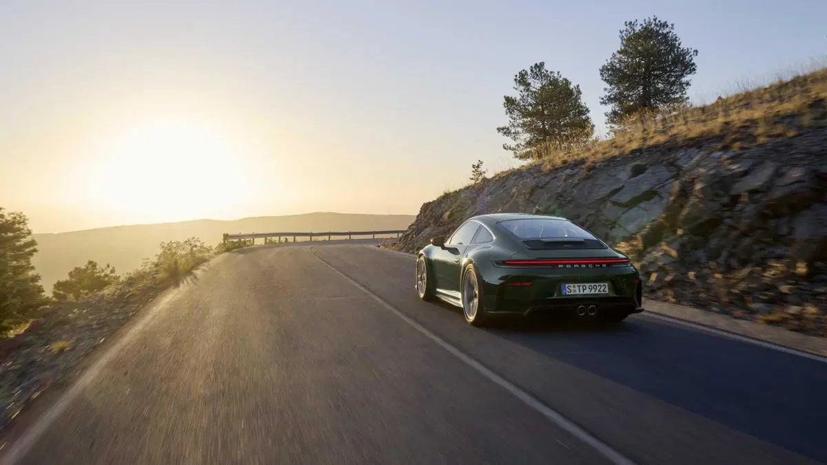 Porsche 911: più versioni con cambio manuale in arrivo! (4)