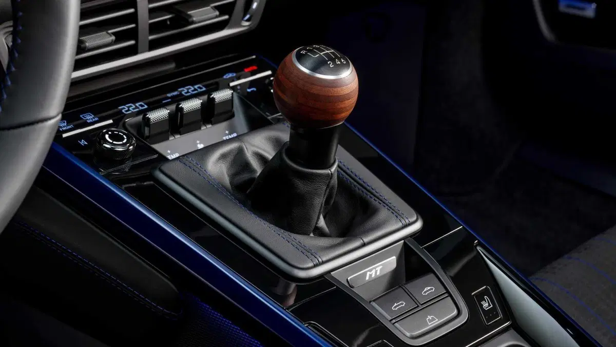 Porsche 911: più versioni con cambio manuale in arrivo! (7)