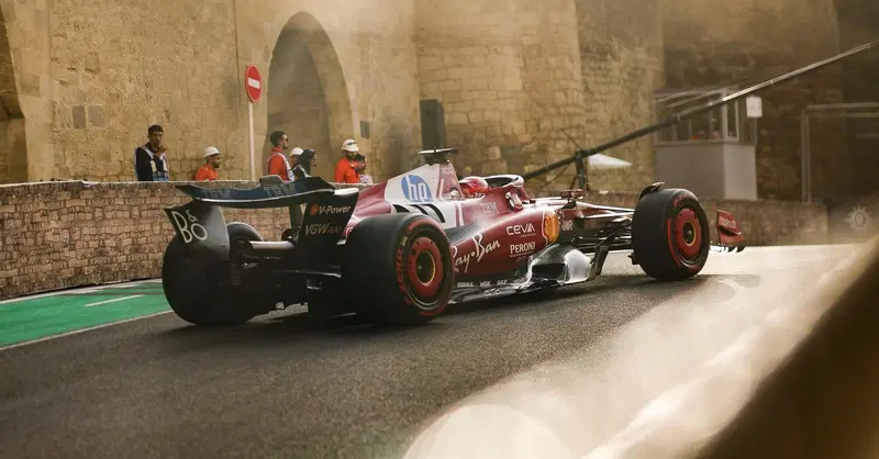 F1, Hamilton risorge nelle FP2 di Baku: "Iniziamo a vedere risultati concreti, ma serve calma". Leclerc: "Attenzione a Norris"