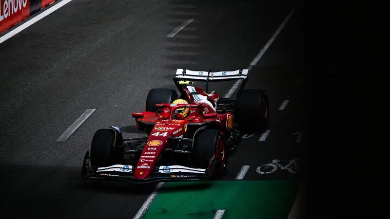 F1. Leclerc e Hamilton con l&rsquo;ala scarica: ecco come Ferrari si gioca la pole a Baku