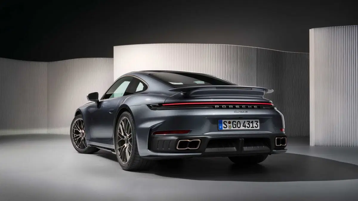 Porsche 911 Coupé 3.6 Turbo S auto (4)