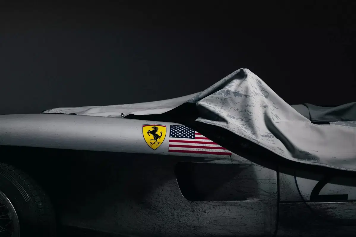 Ferrari Testa Rossa elettrica in scala 75%: quando la storia incontra il futuro