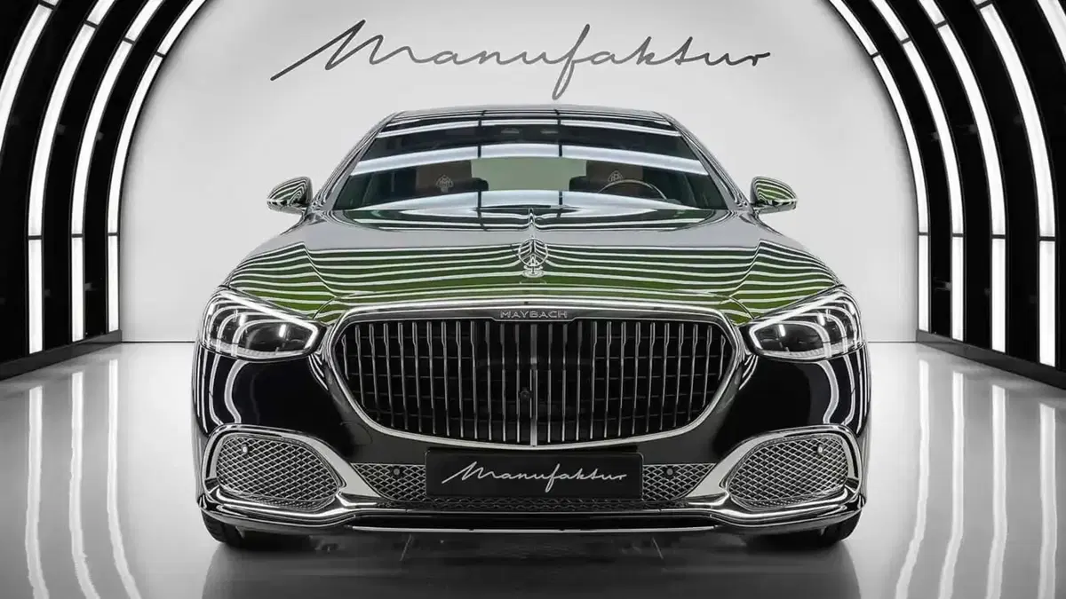 Mercedes-Maybach S 680 V12 Edition: oro, lusso sfacciato e un V12 che nel 2025 va contro l&rsquo;elettrico