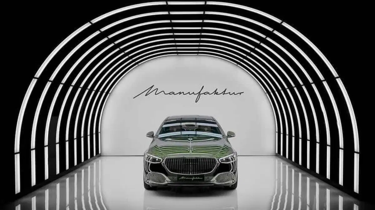 Mercedes-Maybach S 680 V12 Edition: oro, lusso sfacciato e un V12 che nel 2025 va contro l’elettrico (13)