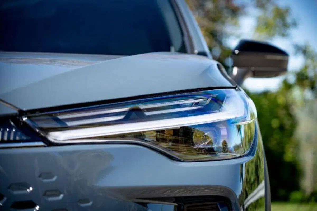 Interni della nuova Toyota Corolla Cross 2026 (5)