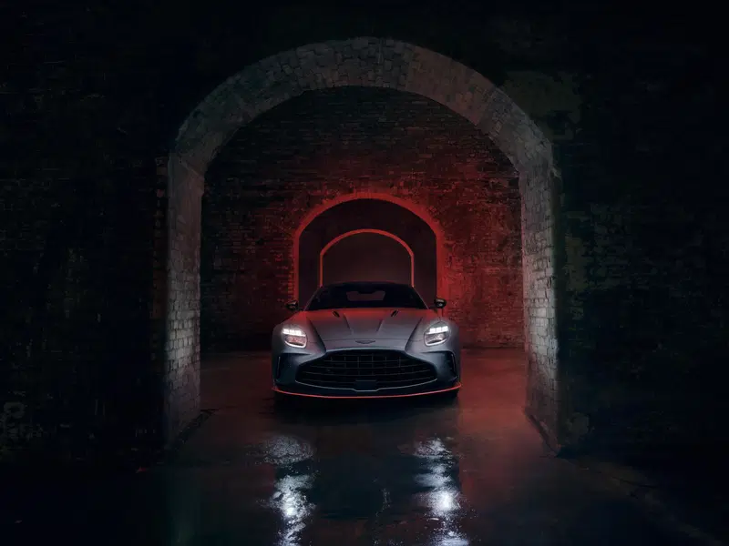 Aston Martin Vantage S