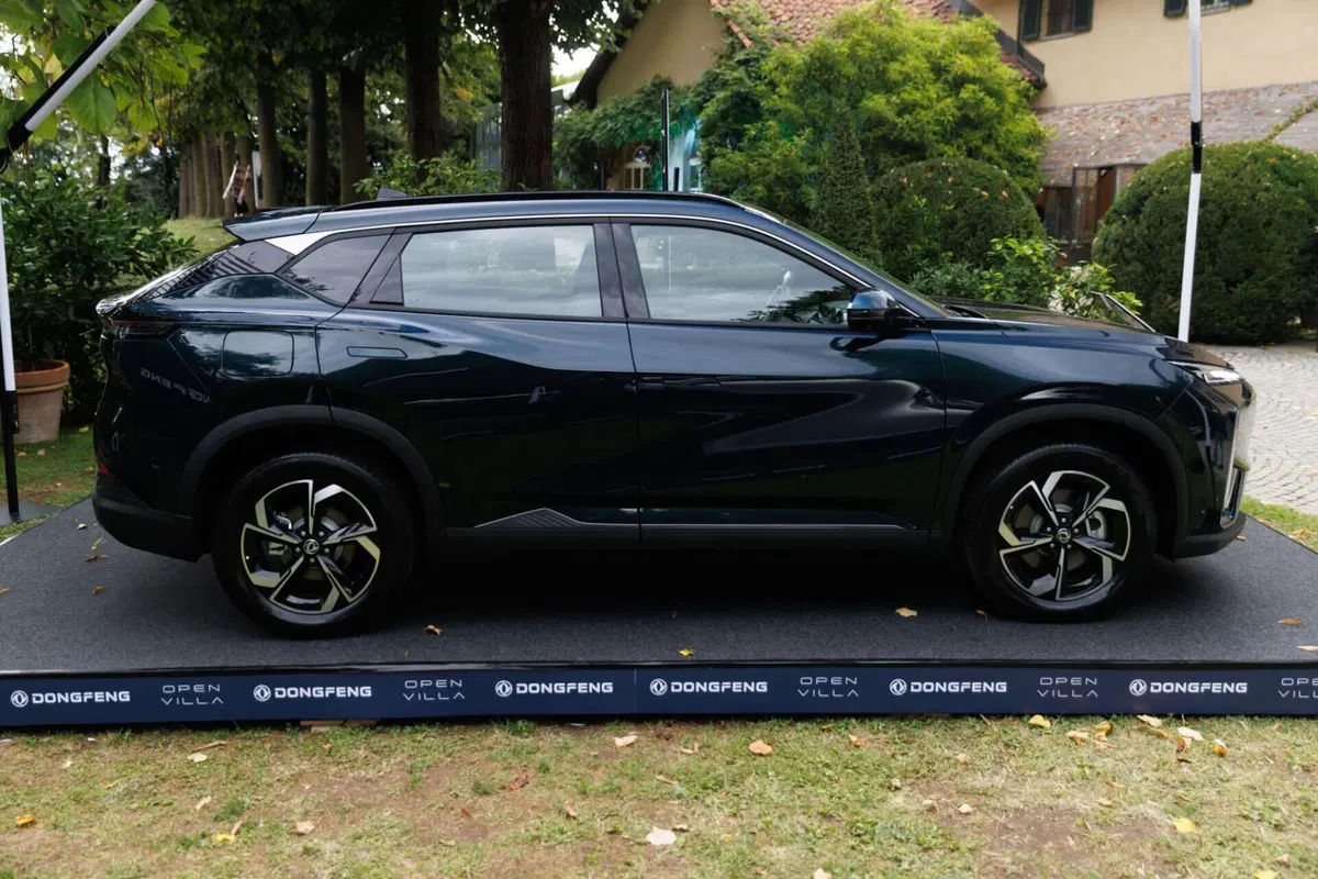 Dongfeng protagonista al Salone Auto di Torino:  (20)