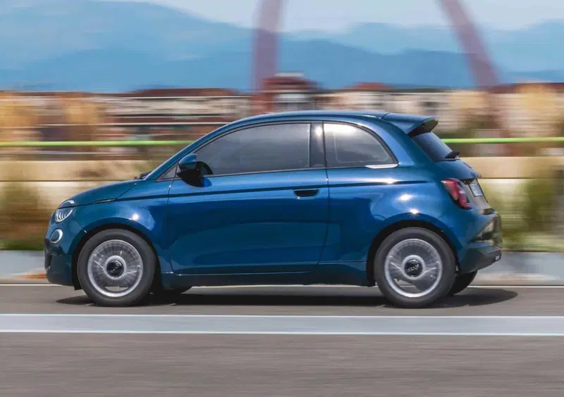 Fiat 500 (2025-->>) (6)