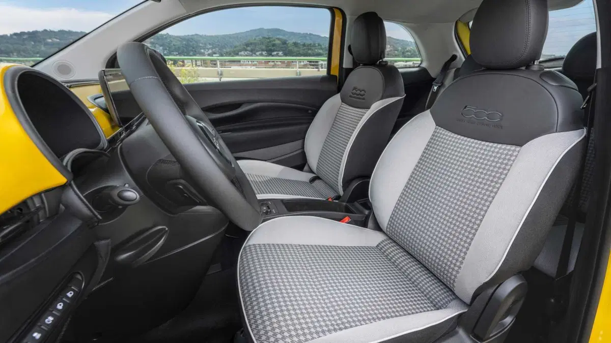 Fiat 500 (2025-->>) (8)