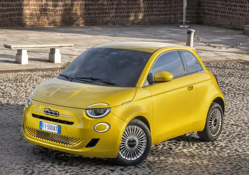 Fiat 500 (2025-->>) (2)