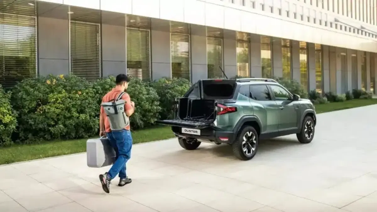 Dacia Duster 2025 si trasforma: dal SUV al pick-up (e spunta anche la versione van) (3)