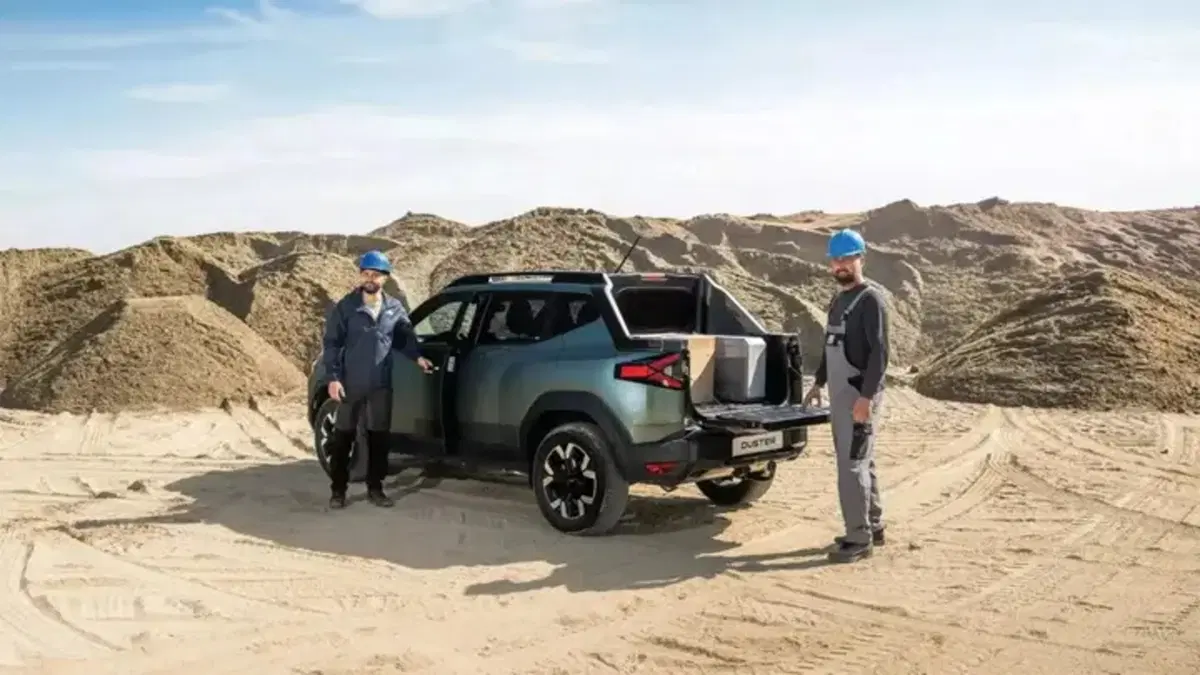 Dacia Duster 2025 si trasforma: dal SUV al pick-up (e spunta anche la versione van) (4)