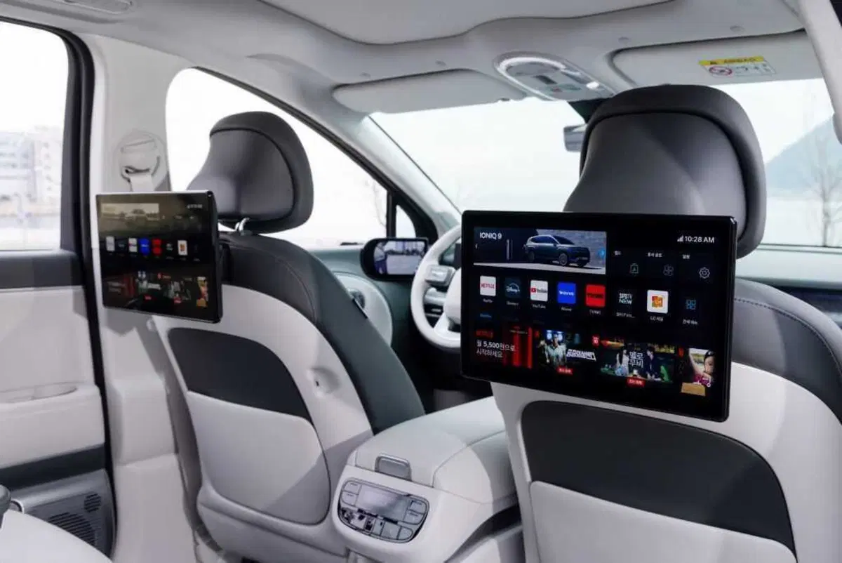 Listino Hyundai Ioniq 9 (12)