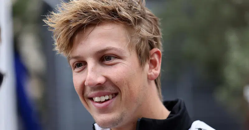 F1. Liam Lawson esclusivo: &ldquo;Laurent Mekies? Capisce benissimo i piloti&rdquo;. E su Verstappen e Antonelli dice...