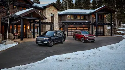Stellantis richiama oltre 100.000 Jeep Wagoneer: i profili dei finestrini rischiano di staccarsi