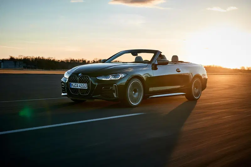 BMW M440i