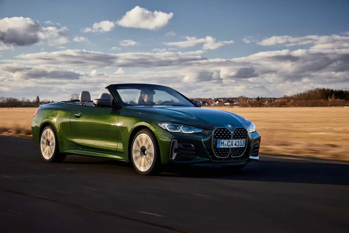 BMW autunno 2025: fino a 392 cv per le Serie M, nuovi fari laser e tecnologie smart (5)