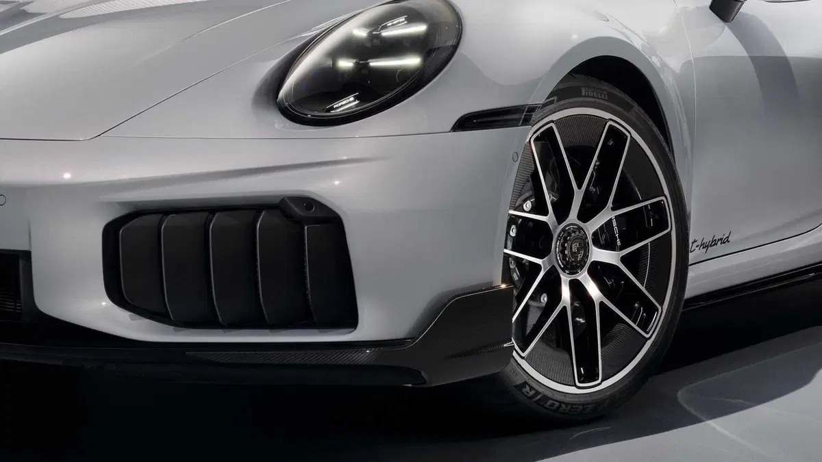 Porsche 911 Cabrio 3.6 Turbo S auto (11)