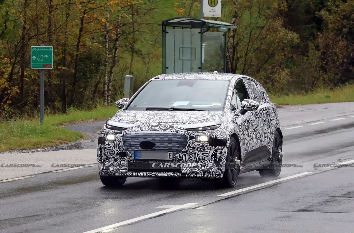 Audi fa rinascere l’A2? La nuova Q2 sembra più una monospace che un SUV (3)
