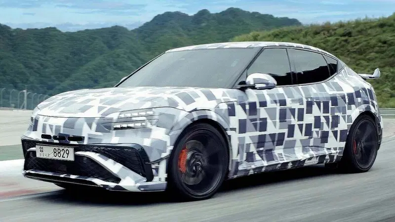 Genesis GV60 Magma: la super elettrica coreana che fa tremare Audi, BMW e Mercedes