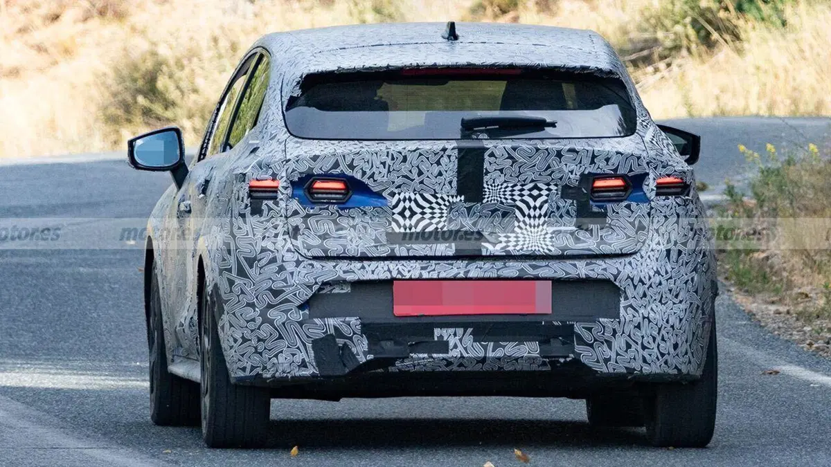Nuova Renault Clio 2026: il segreto del modello ibrido da 200 CV che fa sognare il ritorno delle sigle RS