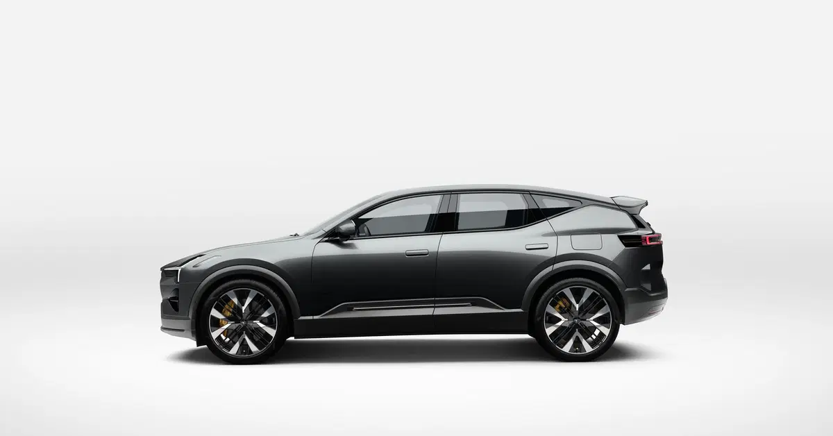 Polestar 3 2026: il SUV elettrico svedese che ricarica in 22 minuti e fa tremare la Tesla.
