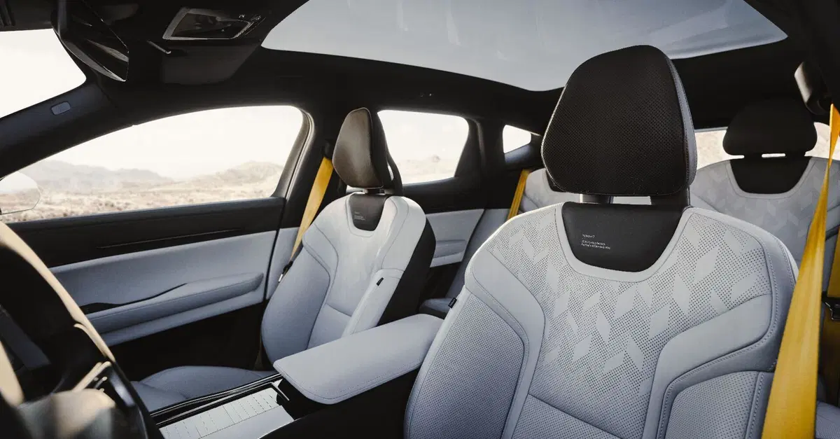 Polestar 3 2026: il SUV elettrico svedese che ricarica in 22 minuti e fa tremare la Tesla. (8)