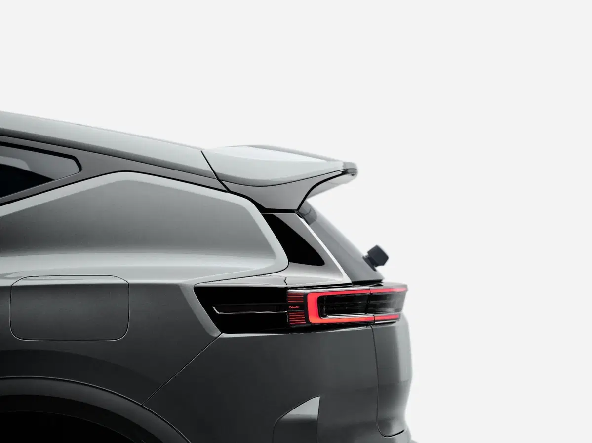 Polestar 3 2026: il SUV elettrico svedese che ricarica in 22 minuti e fa tremare la Tesla. (11)