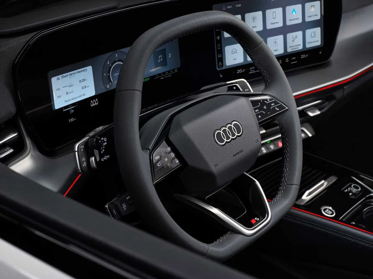 Nuova Audi Q3 2025: più presenza, più tecnologia, più sostanza e ancora diesel! A un prezzo... (4)