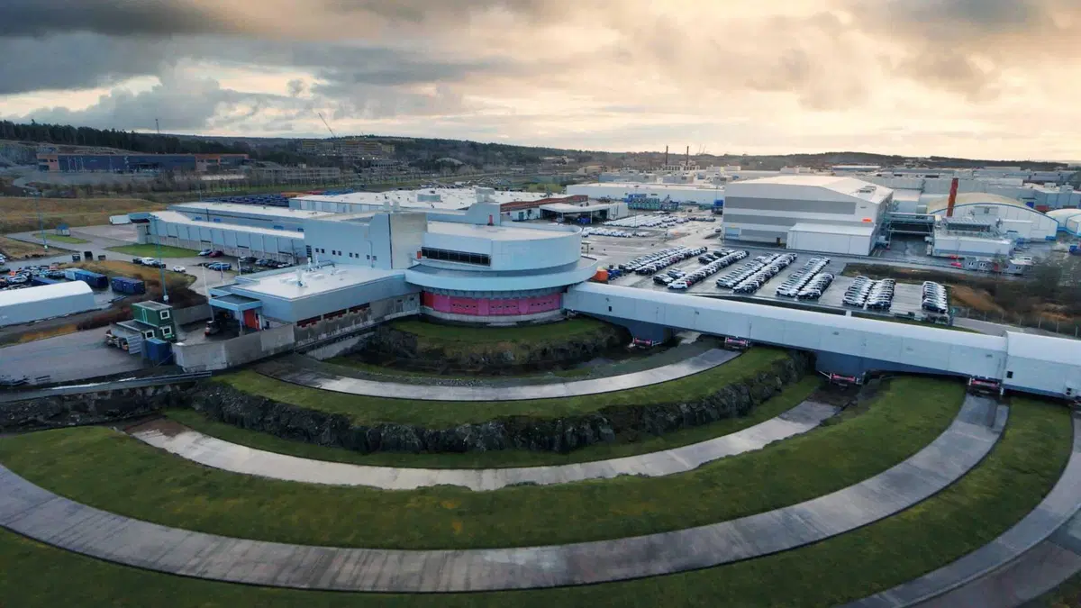 Volvo: la cintura di sicurezza diventa intelligente e si adatta a te in tempo reale (5)