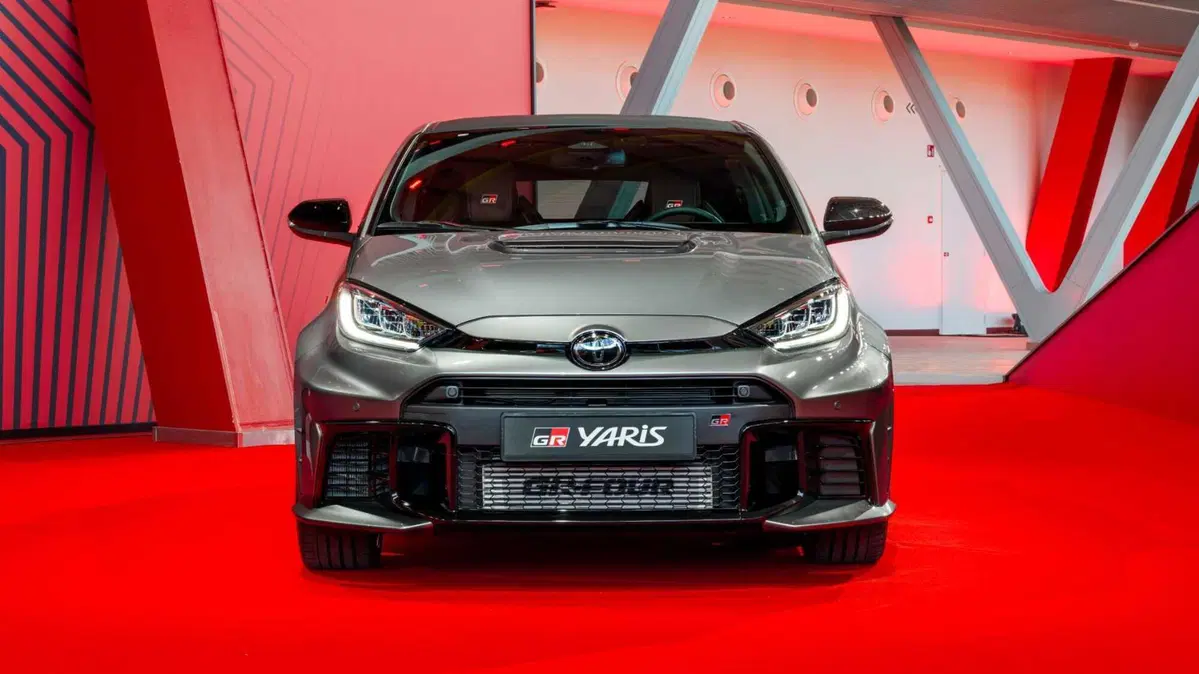 Toyota GR Yaris 1.6 Aero Performance imt-6 (5)