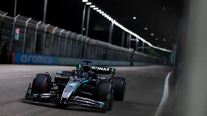 F1, Russell vince a Singapore e McLaren &egrave; campione del mondo Costruttori 2025! 