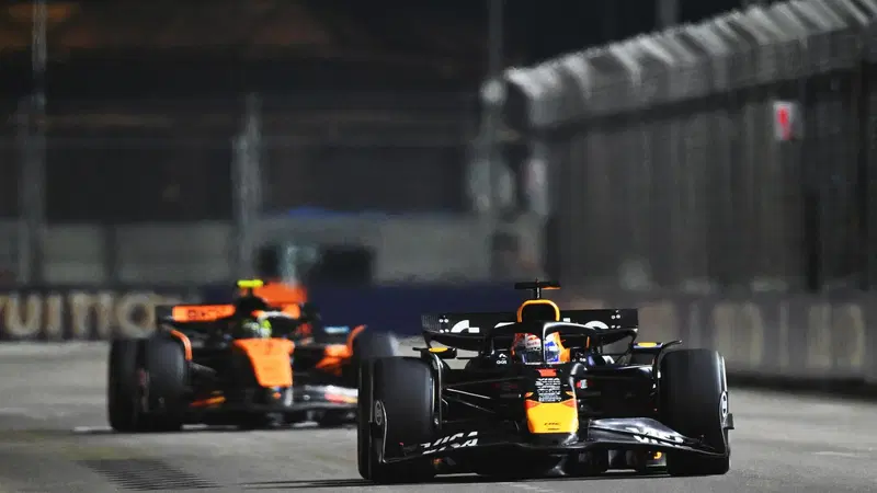 F1, Max Verstappen ammette: &ldquo;Singapore pi&ugrave; difficile del previsto, il secondo posto &egrave; il massimo&rdquo;