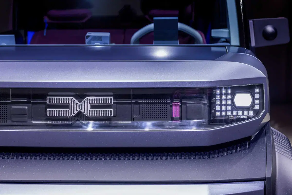 Dacia Hipster Concept: la minicar elettrica da 3 metri con 4 posti veri e bagagliaio da 500 litri (9)