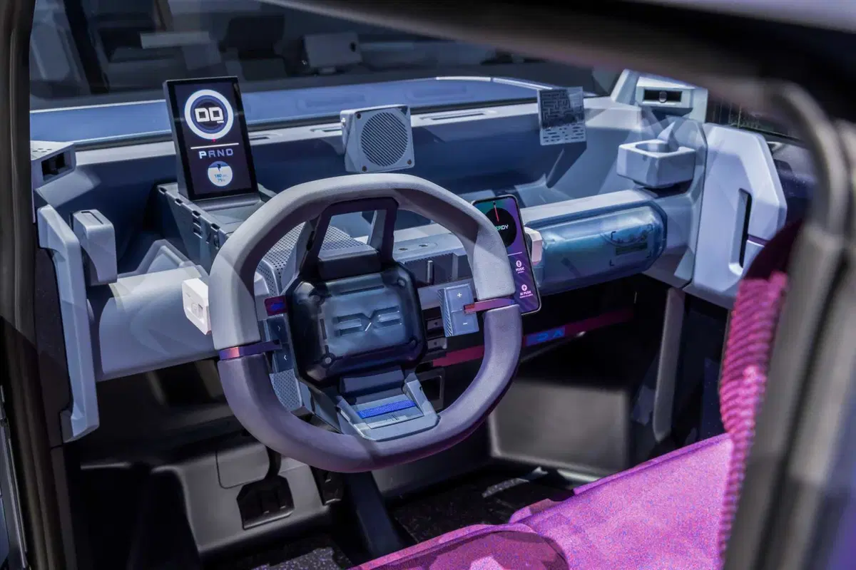 Dacia Hipster Concept: la minicar elettrica da 3 metri con 4 posti veri e bagagliaio da 500 litri (25)