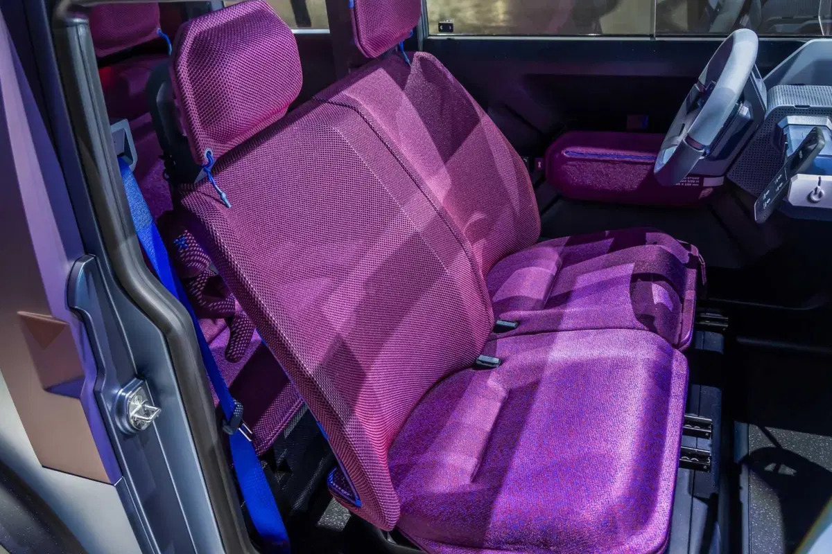 Dacia Hipster Concept: la minicar elettrica da 3 metri con 4 posti veri e bagagliaio da 500 litri (33)